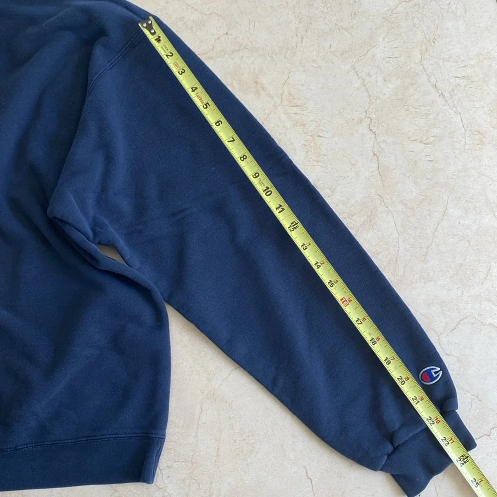 VINTAGE Champion Navy Blue Oversized Crew Classic - Picture 11 of 11